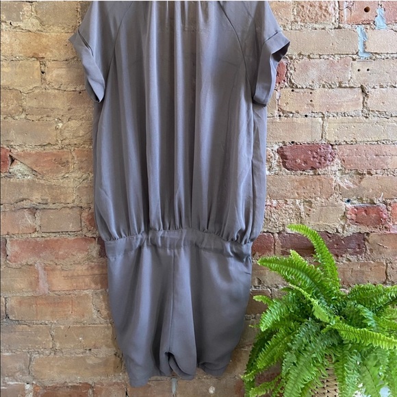 Sheer jumpsuit - Picture 2 of 4